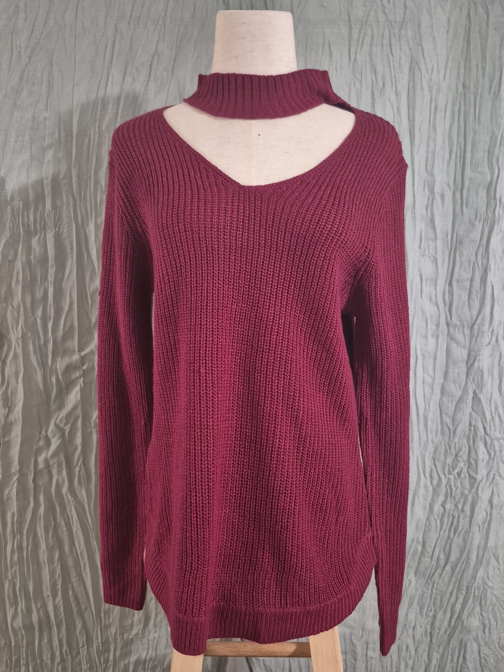 True Craft Burgundy Cutout V-Neck Sweater